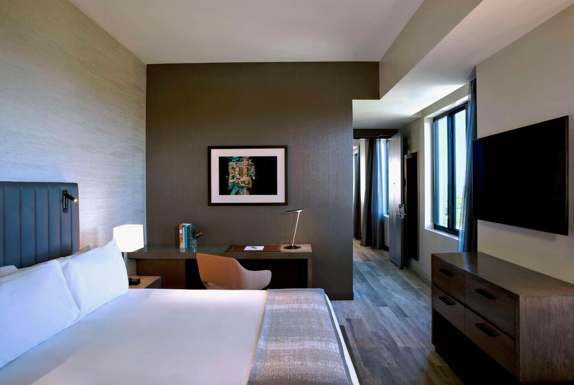 Thesis Hotel Miami Coral Gables, Curio Collection By Hilton Екстериор снимка