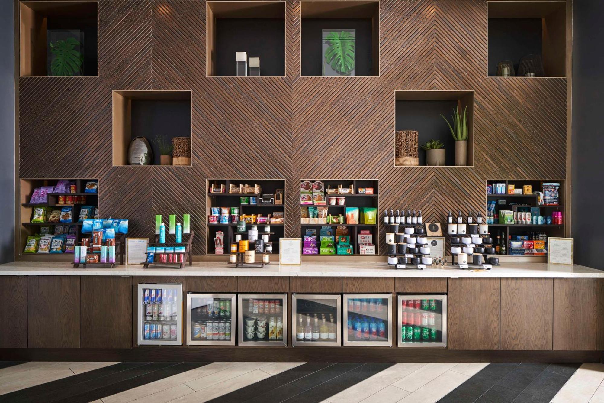 Thesis Hotel Miami Coral Gables, Curio Collection By Hilton Екстериор снимка