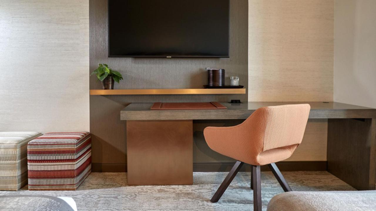 Thesis Hotel Miami Coral Gables, Curio Collection By Hilton Екстериор снимка
